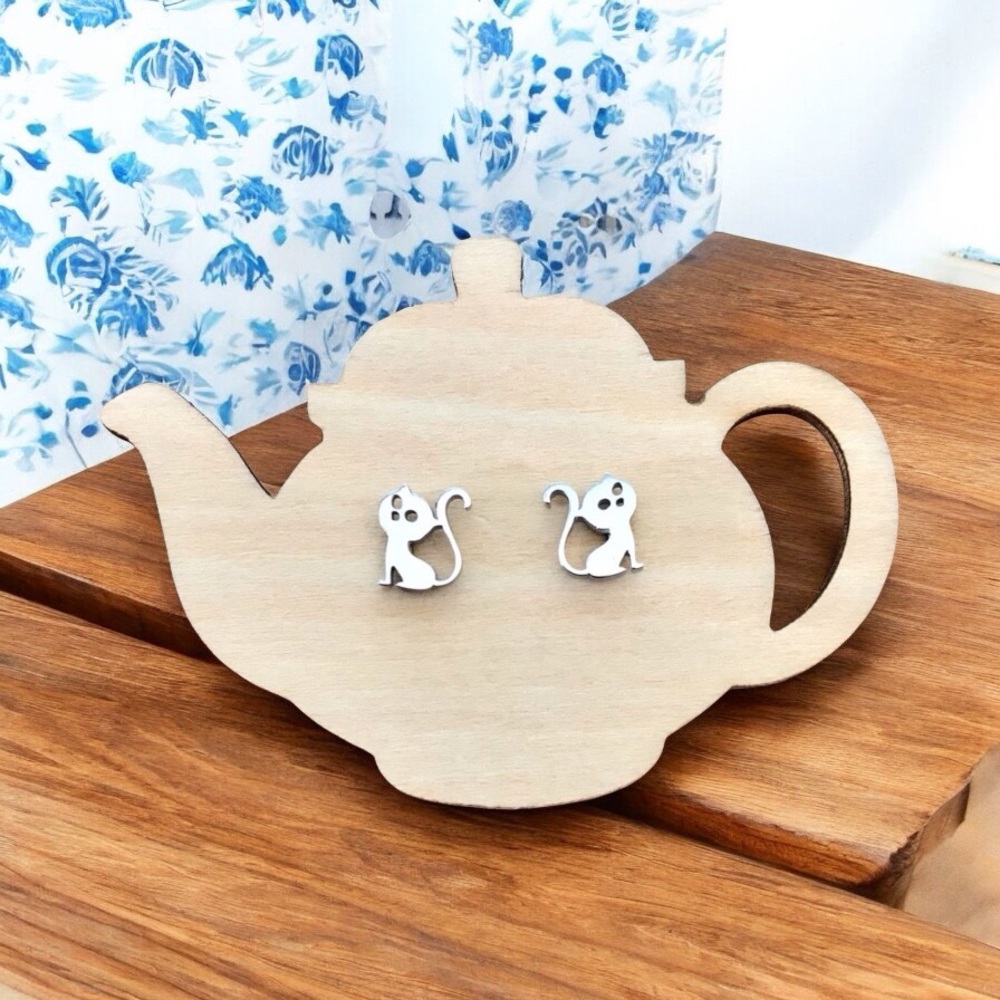 🆕 Cat Stud Earrings Stainless Steel